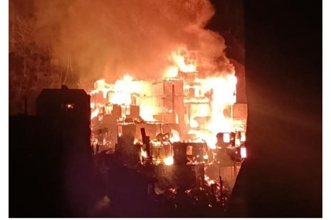 آتش‌سوزی در بازار امامزاده ابراهیم شفت؛ ۴۵ واحد در آتش سوخت