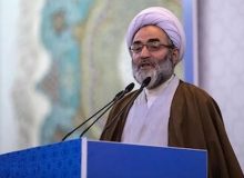 امام جمعه رشت؛ حمایت از کارگران اولویت مسئولان باشد