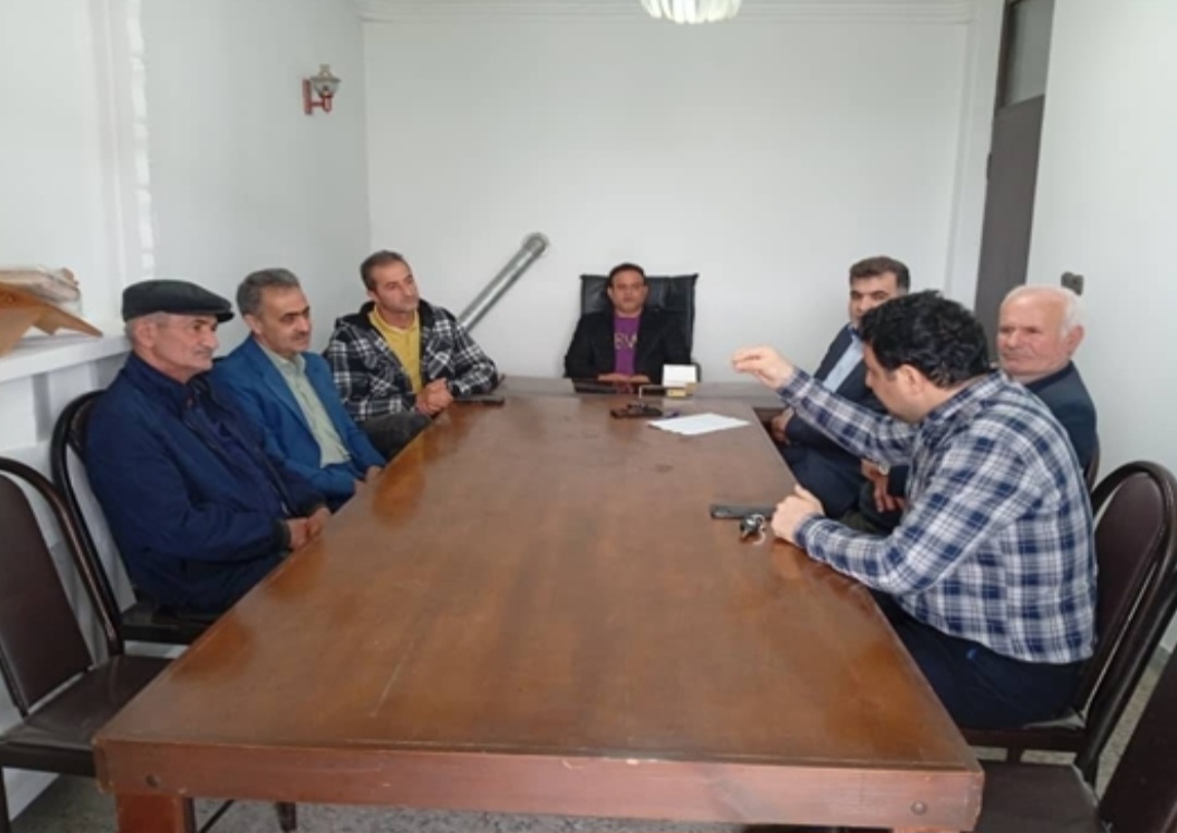 جلسه رسیدگی به مسائل و مشکلات دامداران شهرستان شفت برگزار شد